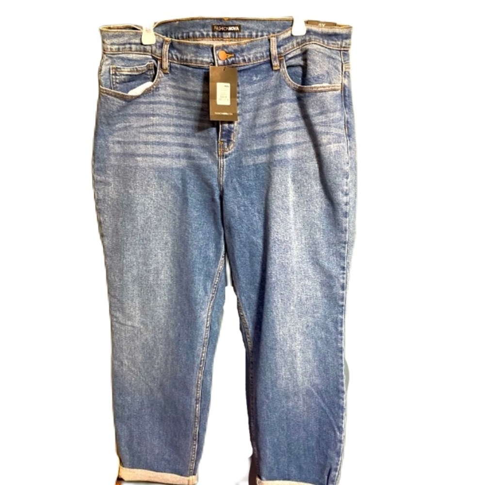 NWT Fashion Nova jeans